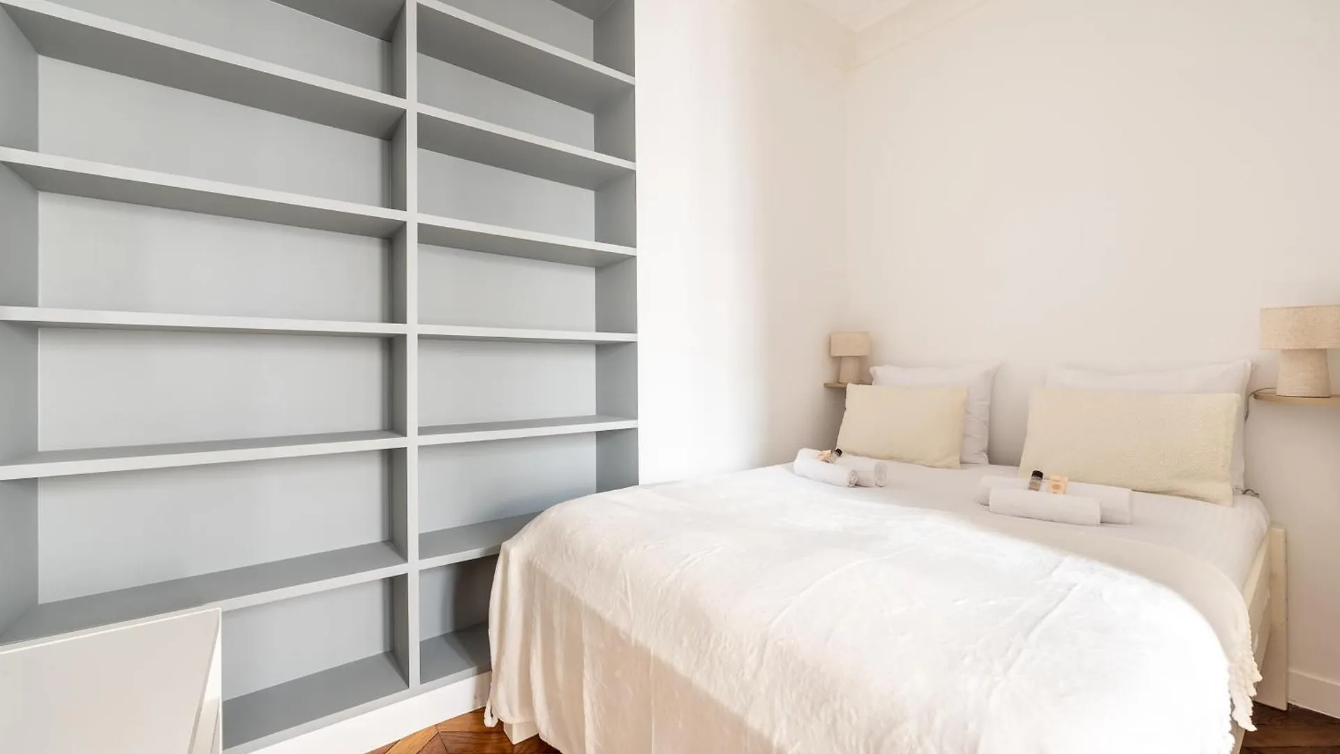 Mobility Lease - Luxembourg Gardens & Montparnasse Apartment Paris France